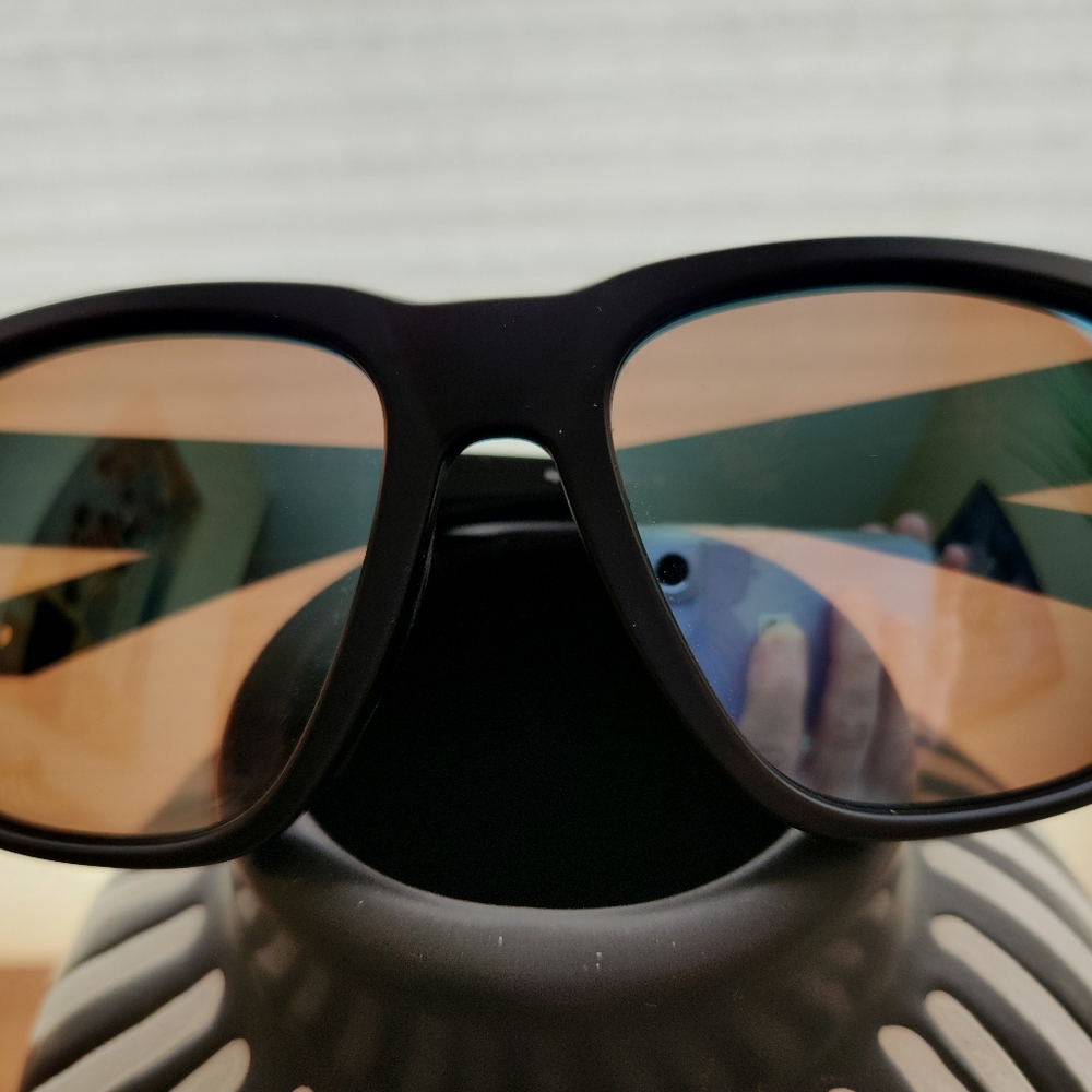 Dragon Alliance Mariner Sunglasses View 3